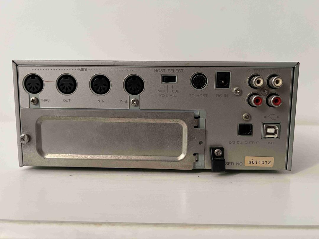 Yamaha -  MU1000