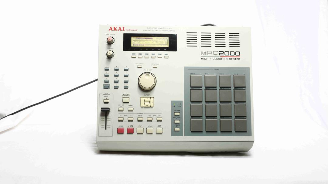 Akai MPC2000