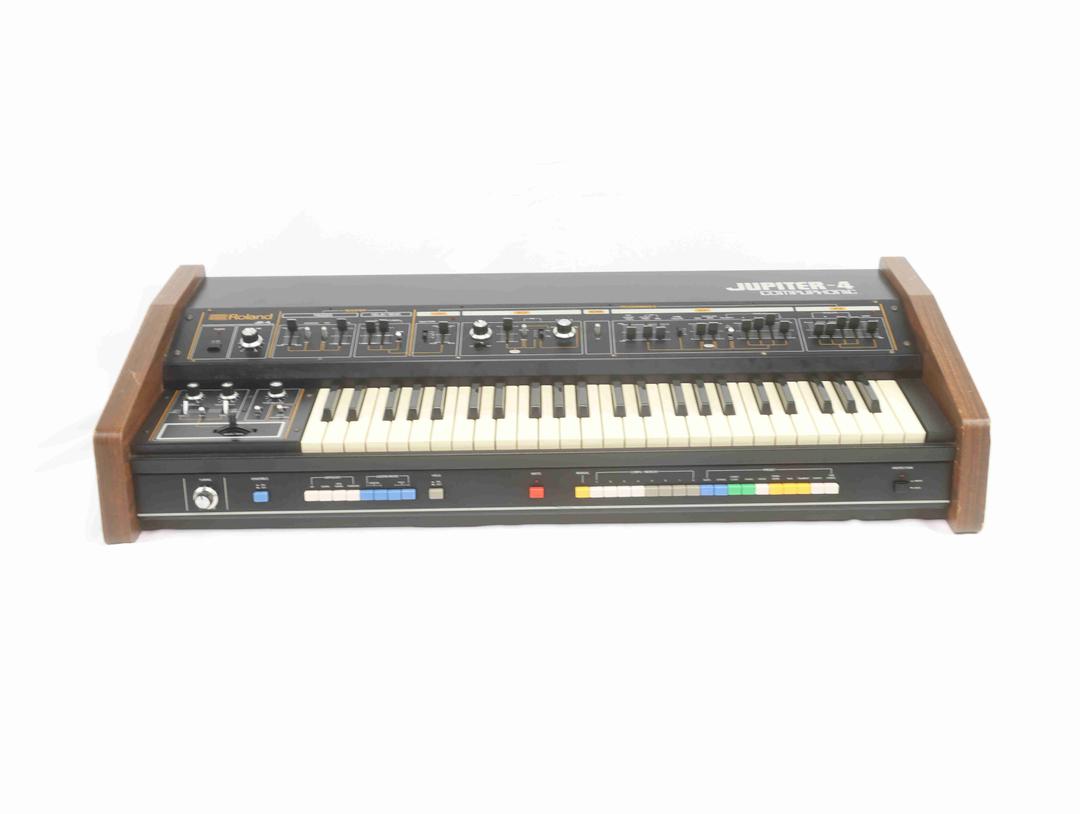 Roland - Jupiter 4