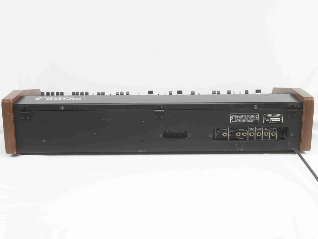 Roland - Jupiter 4