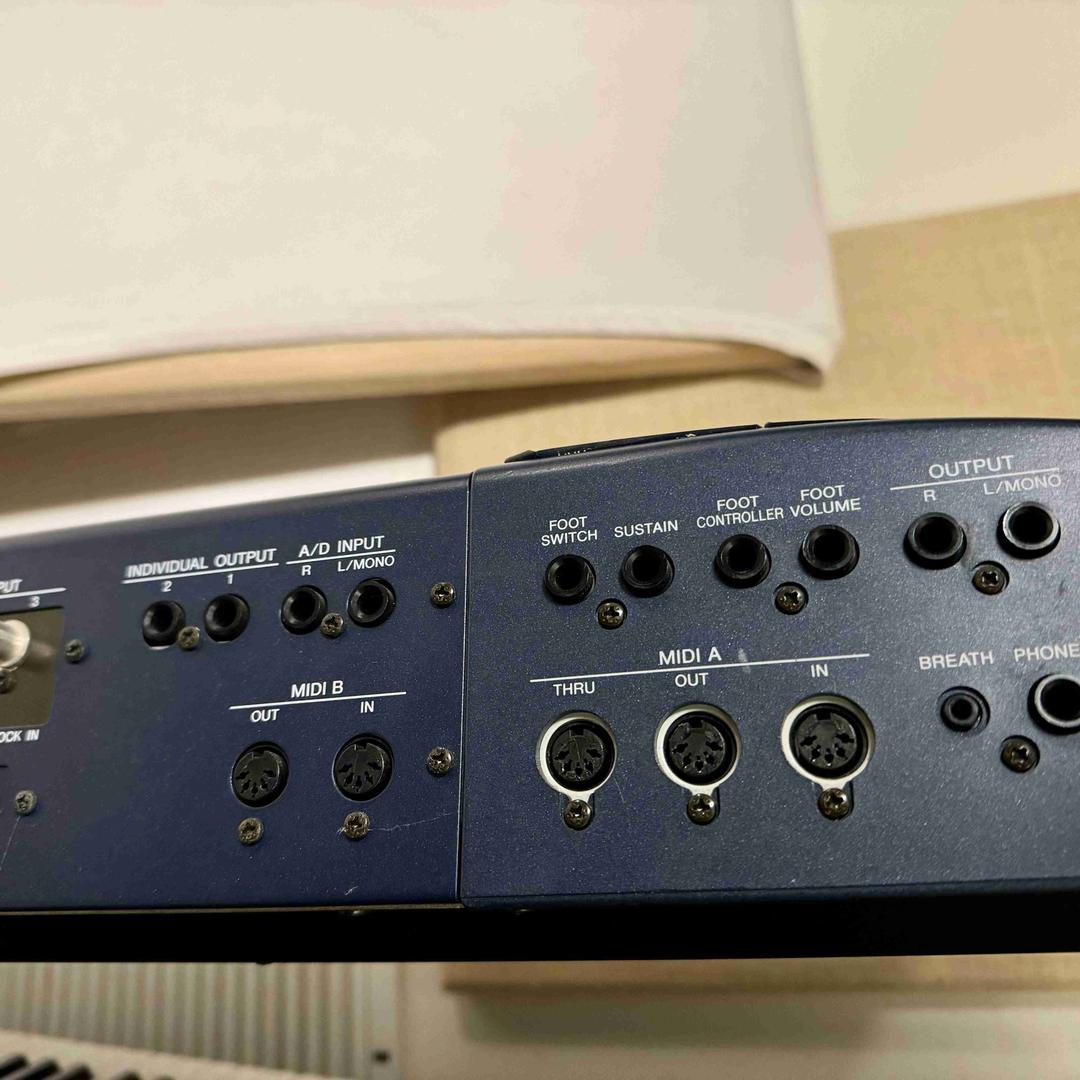 Yamaha -  EX5