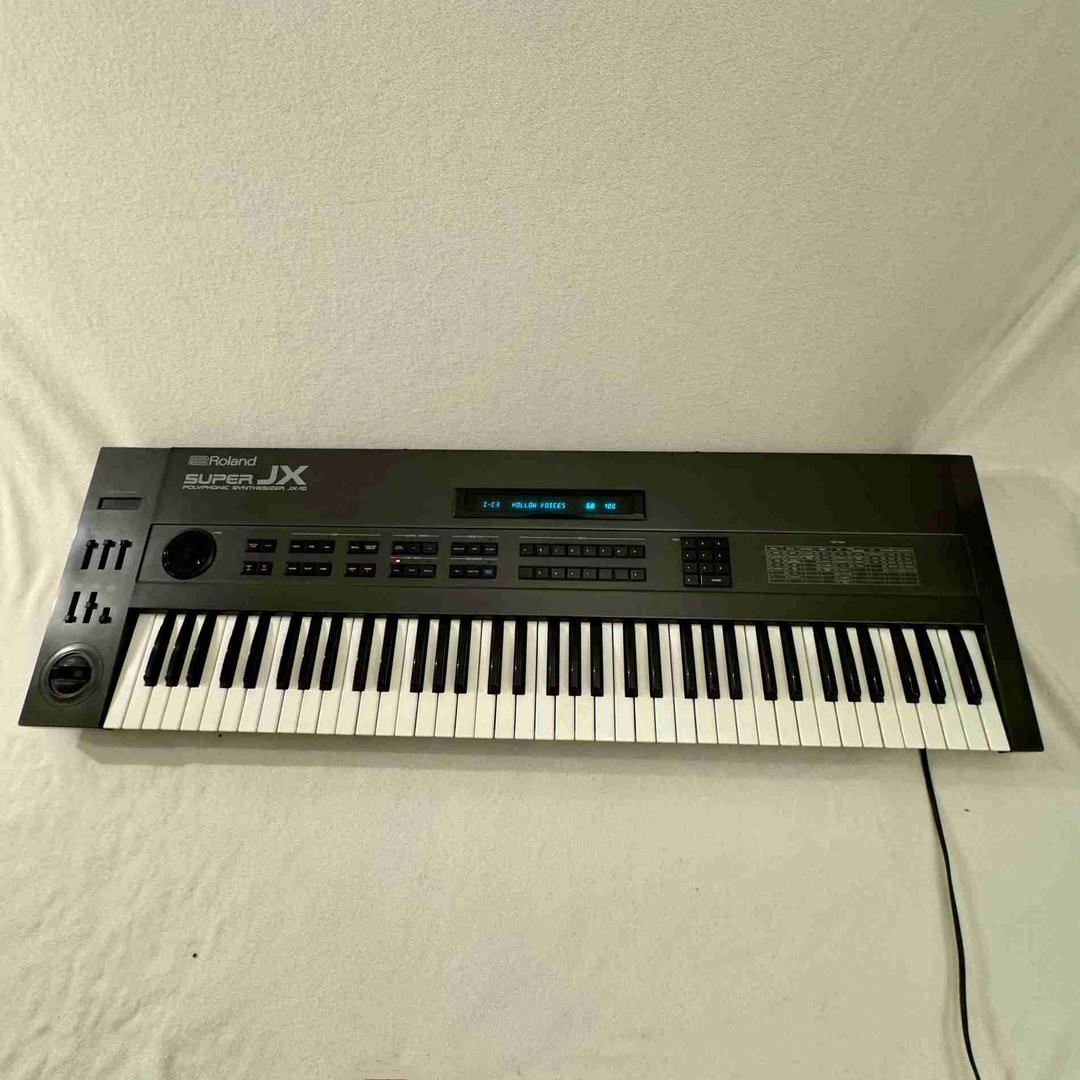 Roland -  JX10