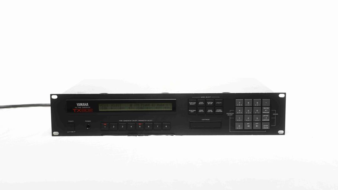 Yamaha -  TX802 FM Tone Generator