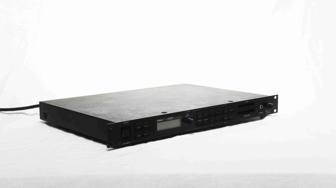 Yamaha -  TG55 FM Tone Generator
