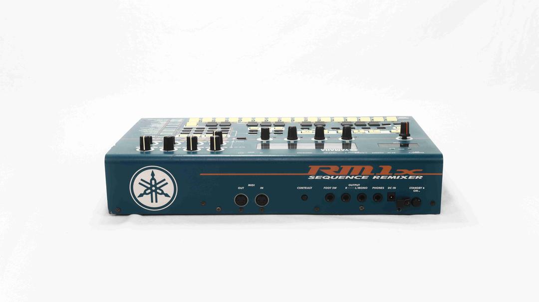 Yamaha -  RM1x Groovebox