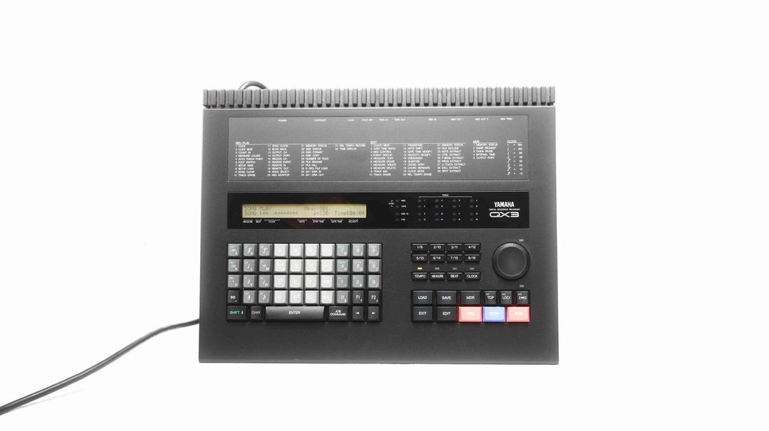 Yamaha -  QX3 MIDI Sequencer