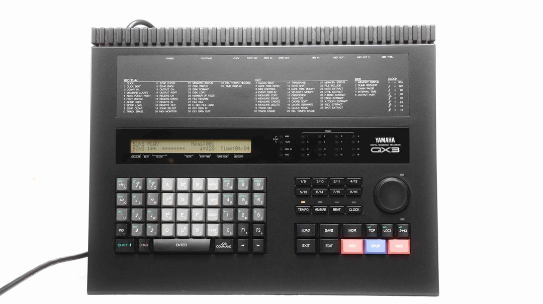 Yamaha -  QX3 MIDI Sequencer