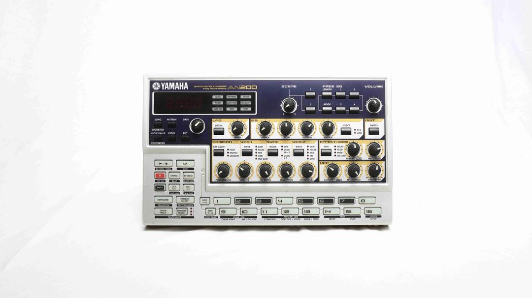 Yamaha -  AN200