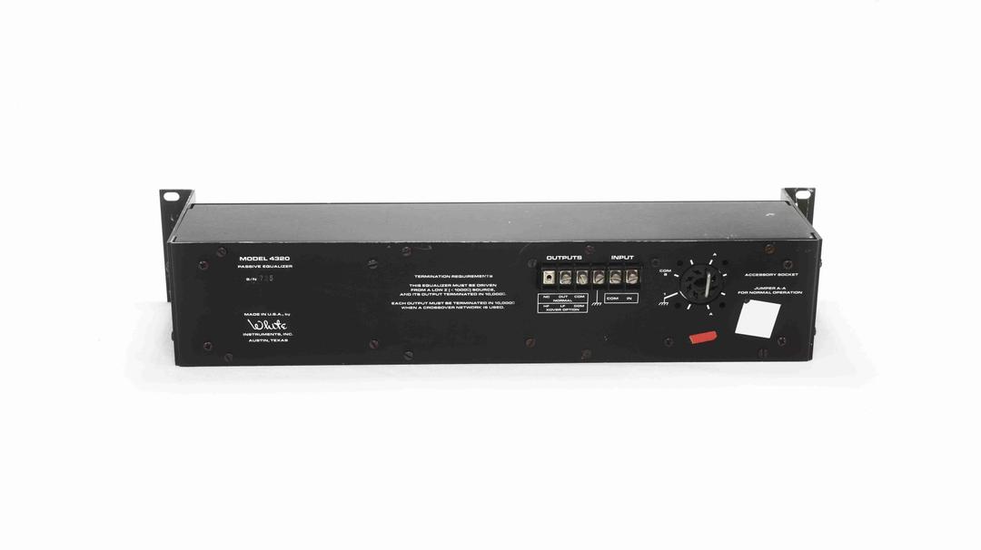 White Instruments -  Model 4320 EQ