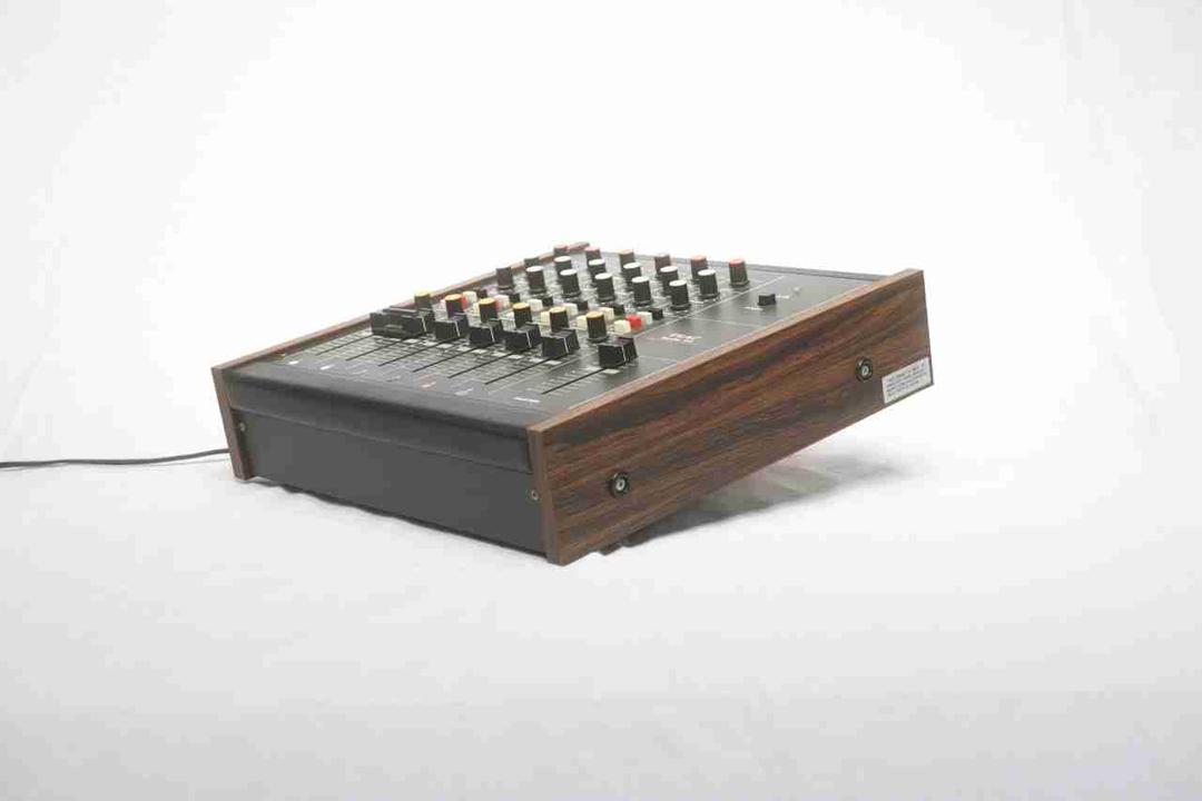 Teac - Model 2A Analogue Mixer