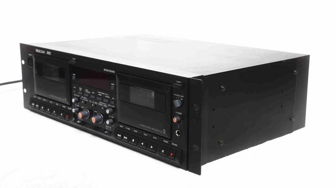 TASCAM - 302 Dual Cassette Deck