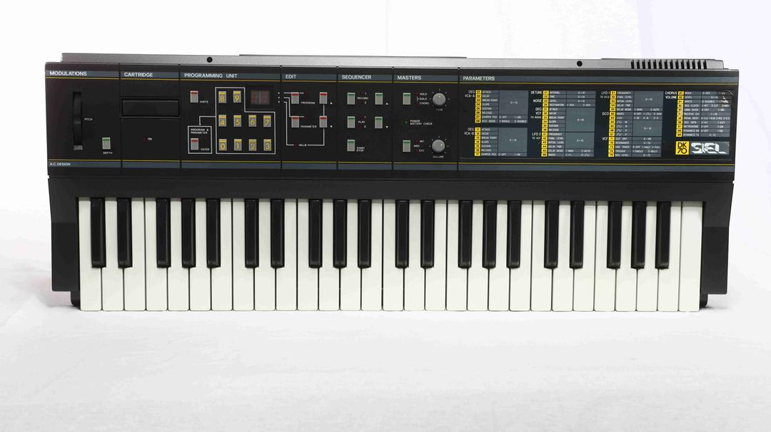 Siel - DK70 Analog 8 Voice Poly Syth