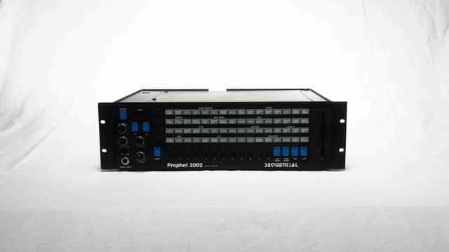 Sequential Circuits - Prophet 2002 12-Bit Sampler