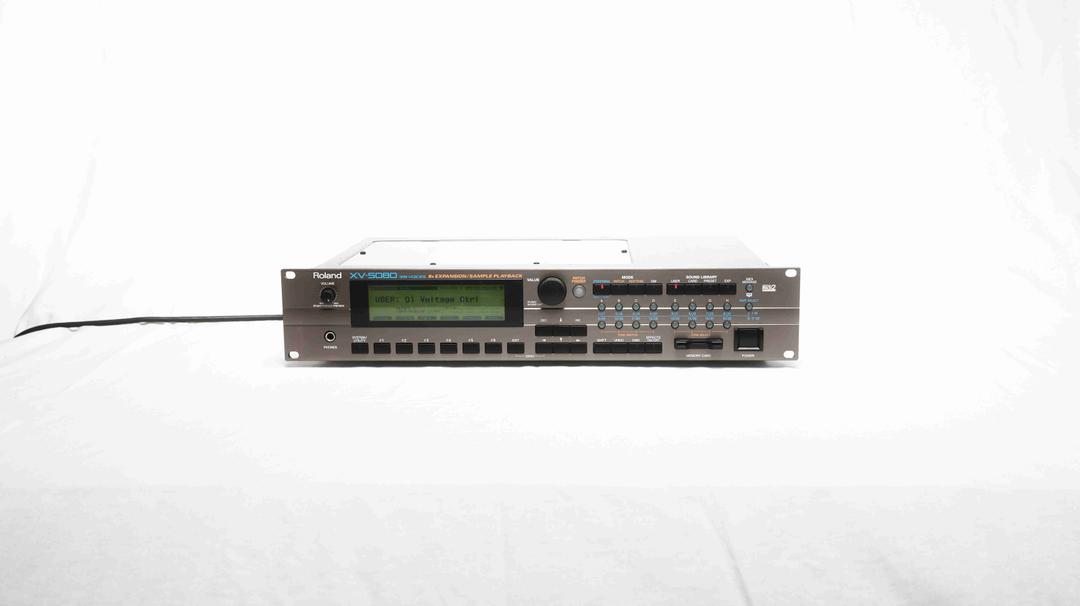 Roland -  XV-5080 128-Voice Synth Module