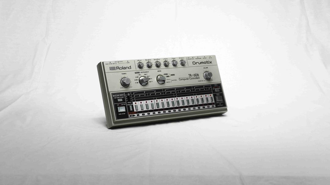 Roland -  TR-606 Drumatix