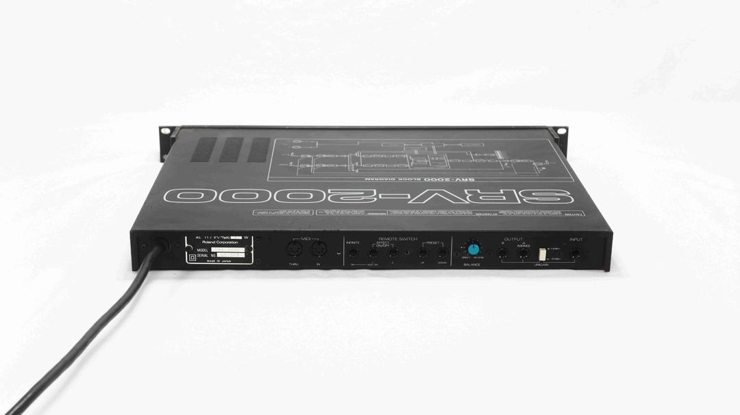 Roland - SRV-2000 MIDI Digital Reverb