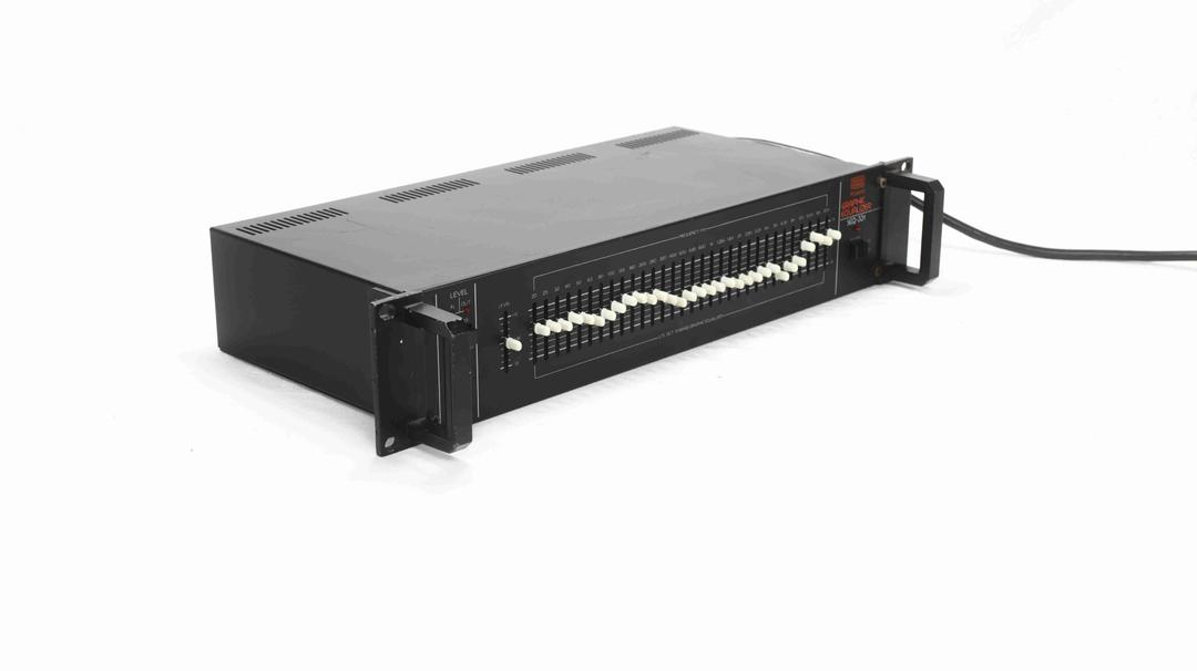 Roland - SEQ-331 Graphic Equalizer