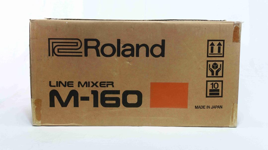 Roland - M-160 16 Channel Stereo Line Mixer