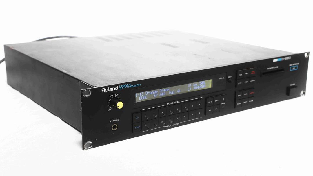 Roland - D-550 Linear Synthesizer Module