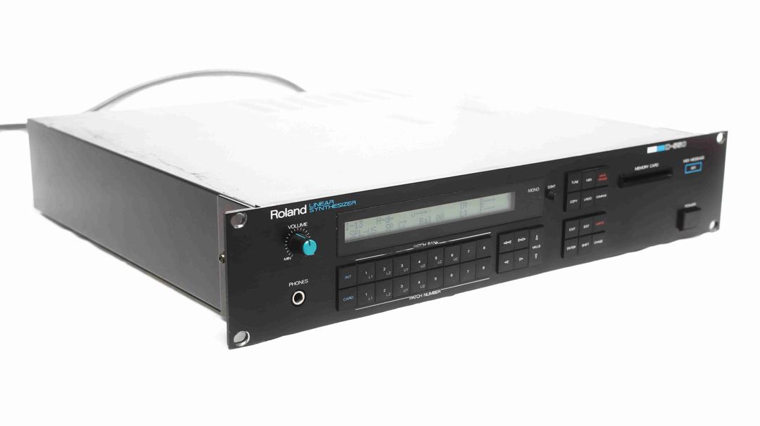 Roland - D-550 Linear Synthesizer Module