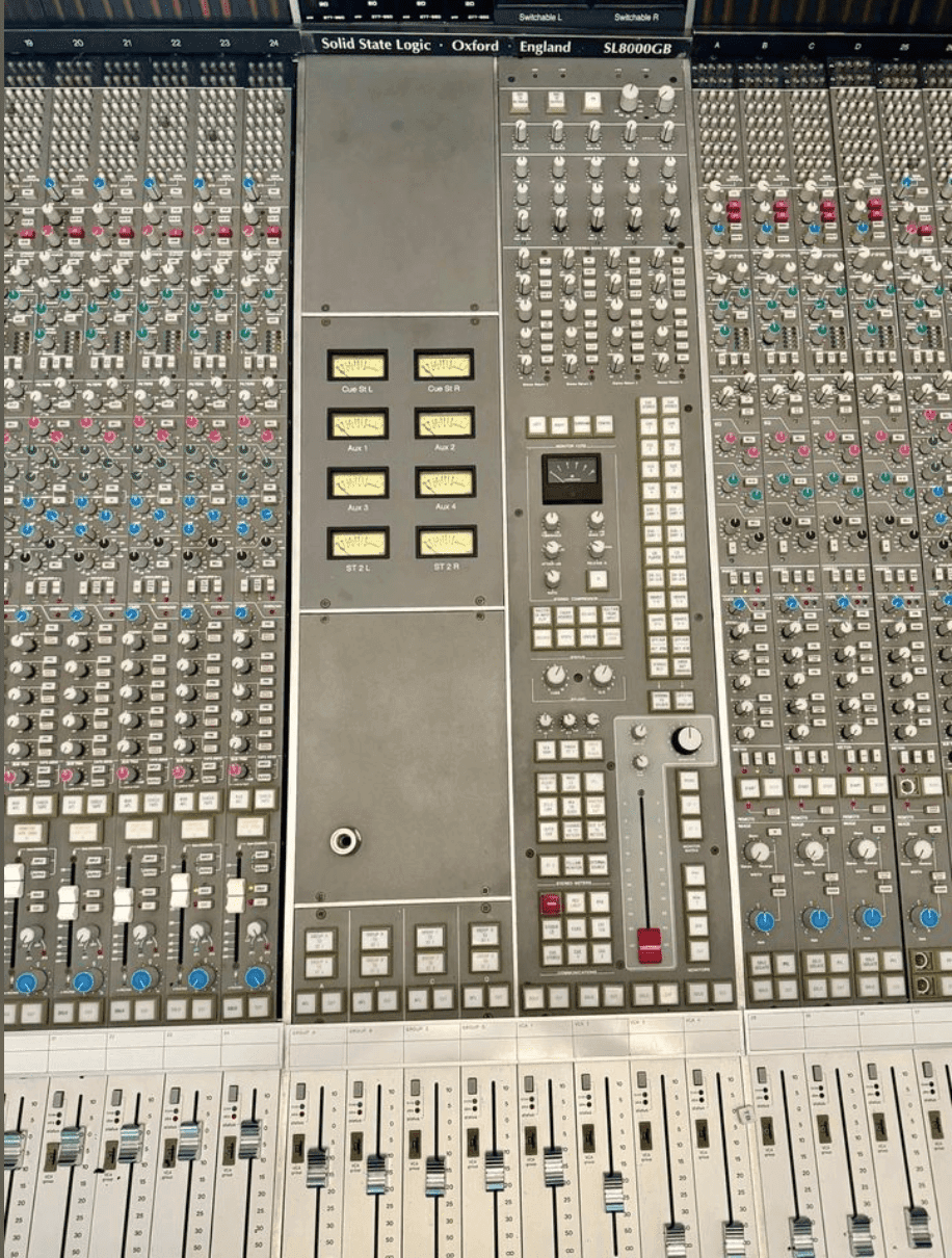 SSL -  8000 GB Desk