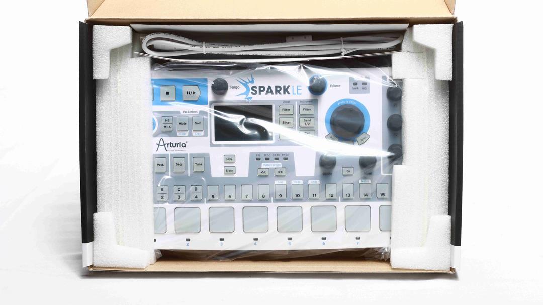 Arturia -  Spark LE