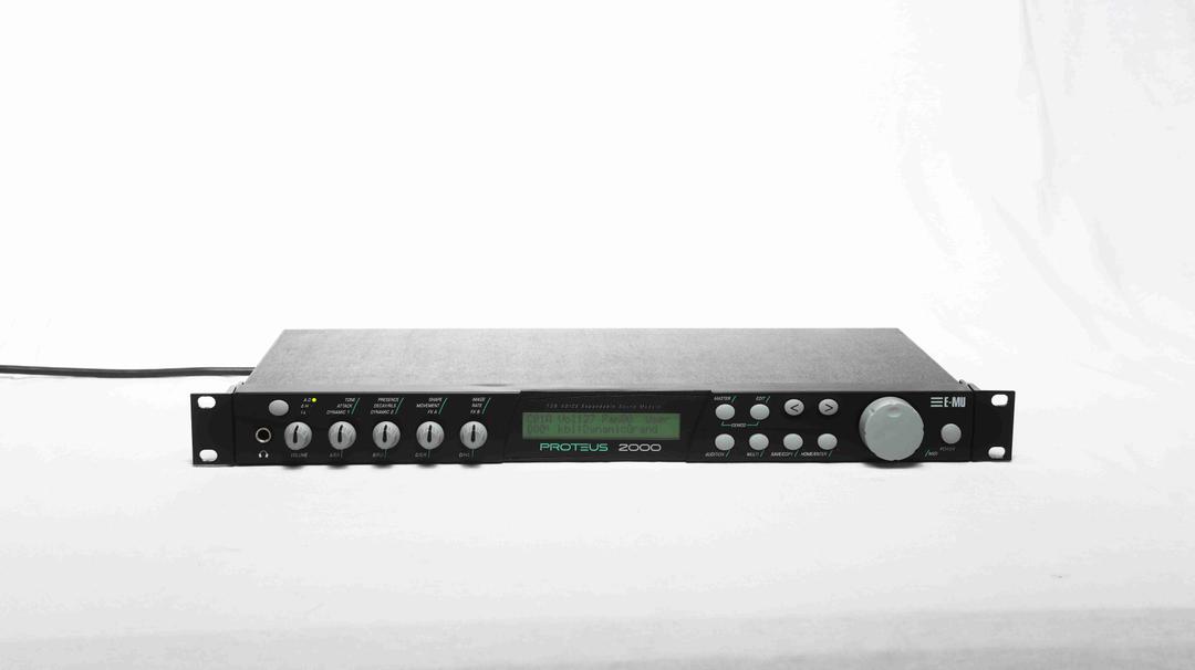 E-Mu -  Proteus 2000 - 128 voice expandable synth module