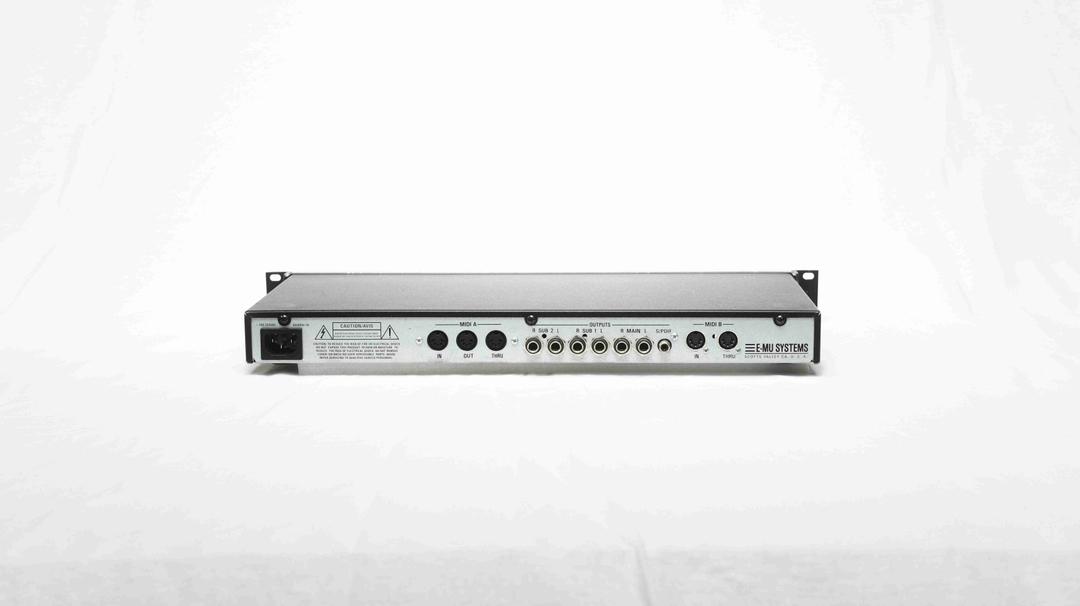 E-Mu -  Virtuoso 2000 128 Voice Expandable synth module