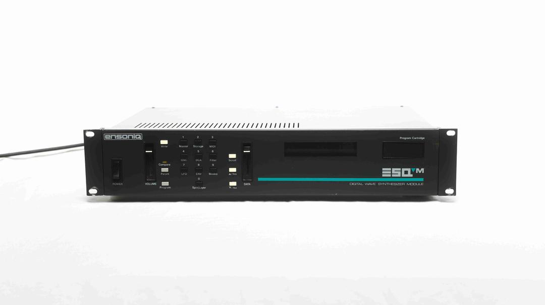 Ensoniq -  ESQ-M 8-Voice Digital wave synthesizer
