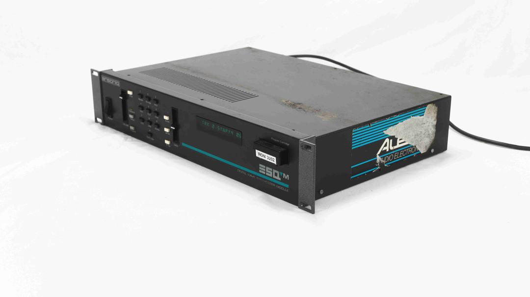 Ensoniq -  ESQ-M 8-Voice Digital wave synthesizer