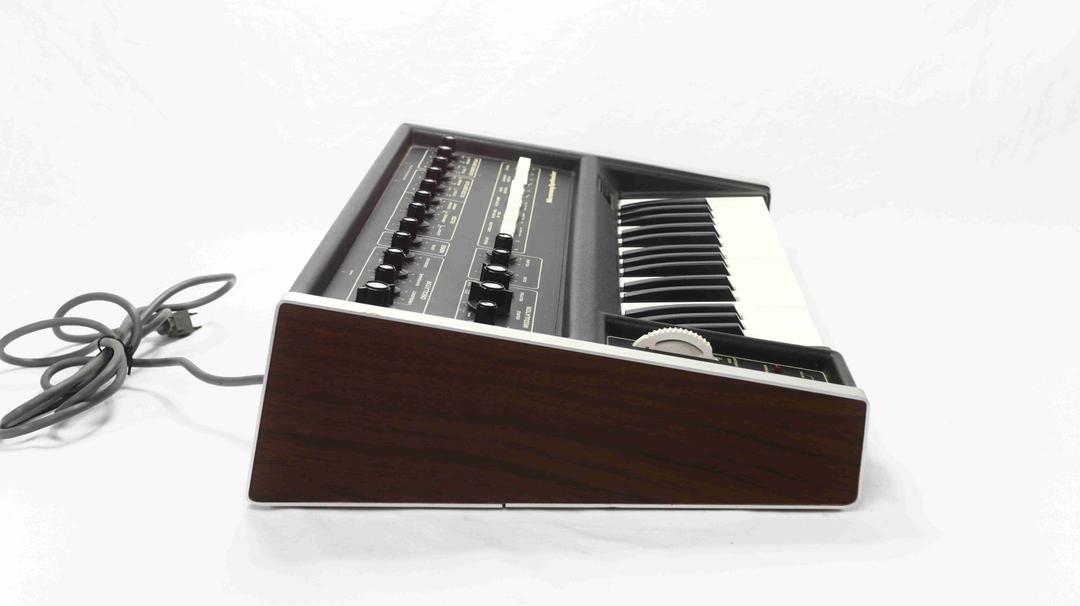 Moog -  Micromoog Analogue Synthesizer
