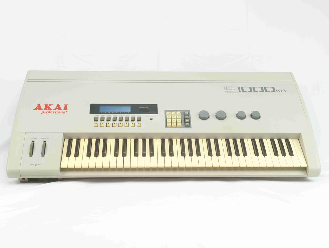 Akai Professional -  S1000KB Keyboard Sampler