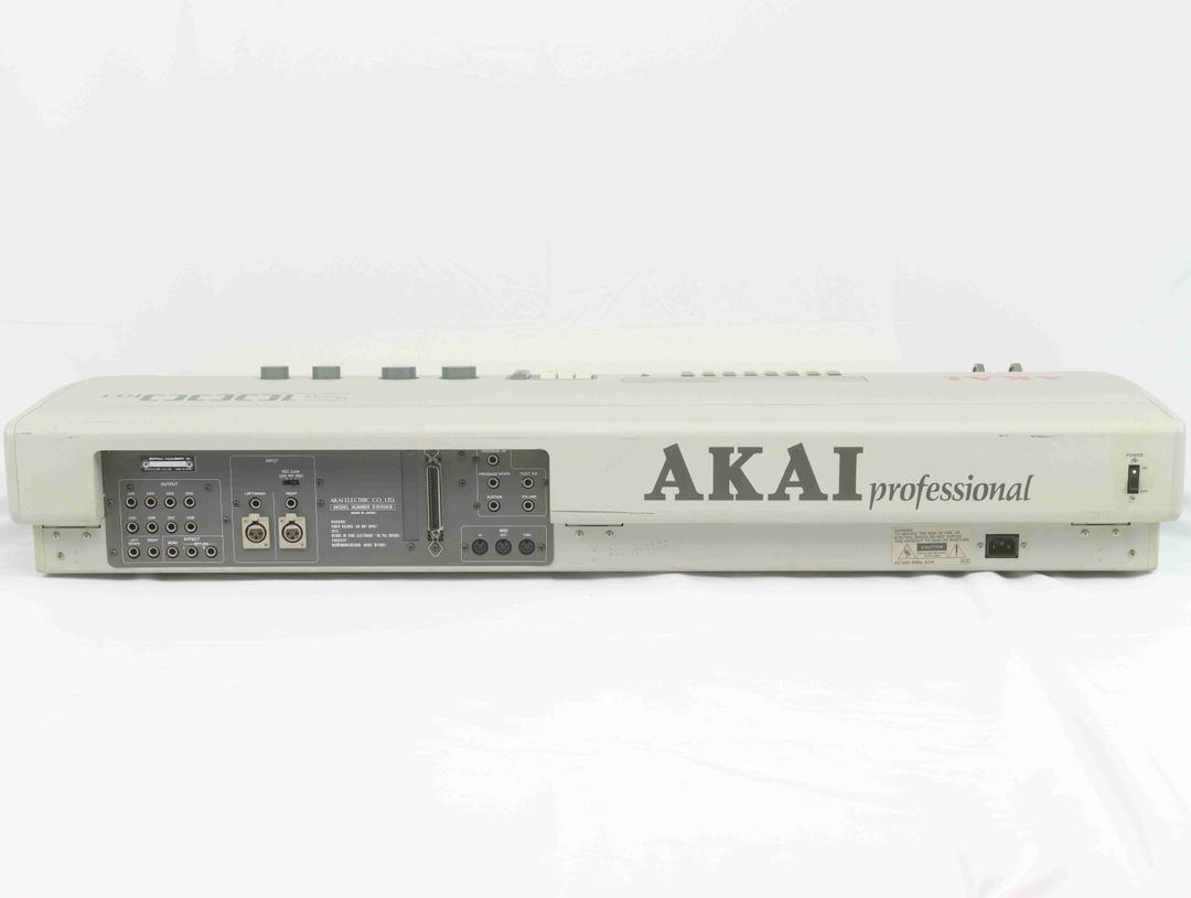 Akai Professional -  S1000KB Keyboard Sampler