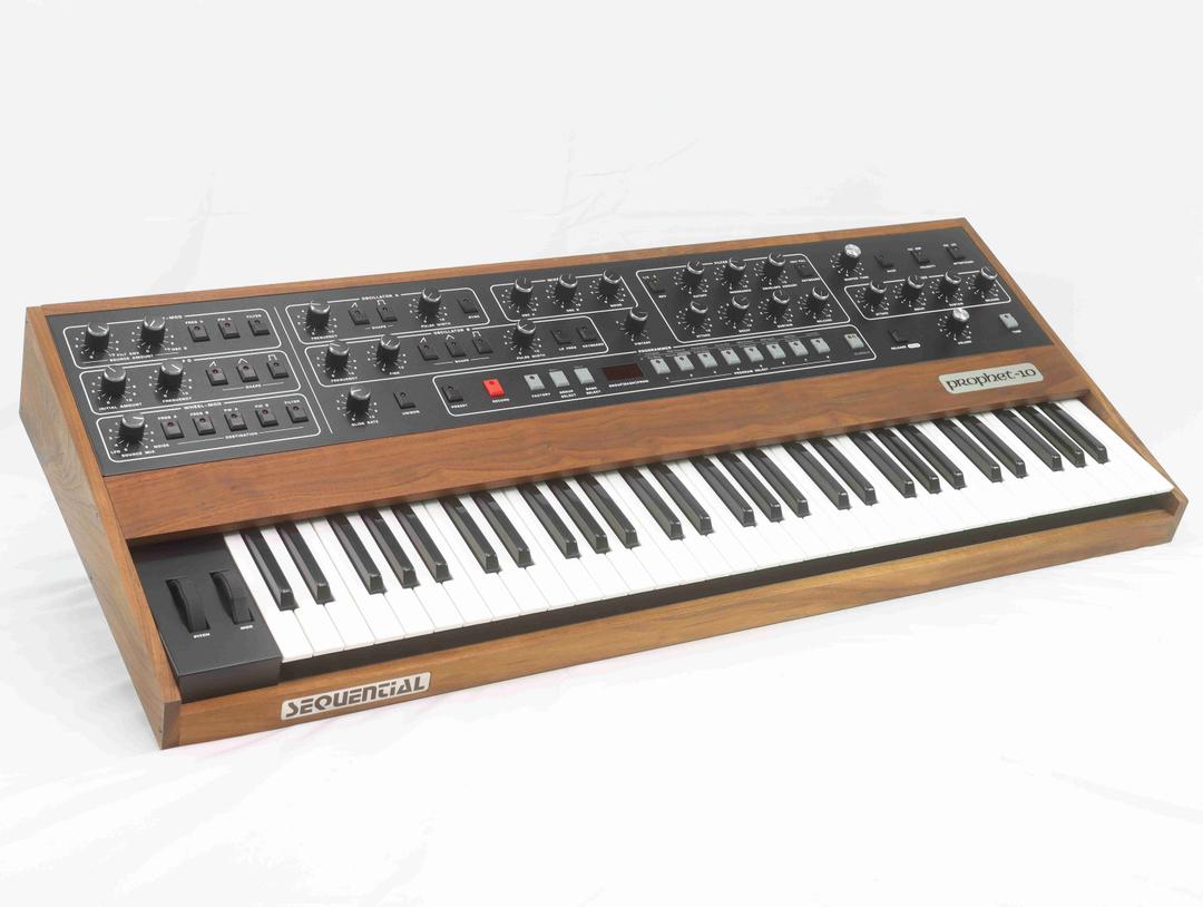 Sequential Circuits -  Prophet 10