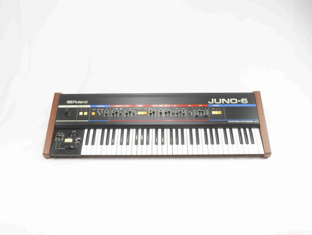 Roland -  Juno 6 Polyphonic Synthesizer