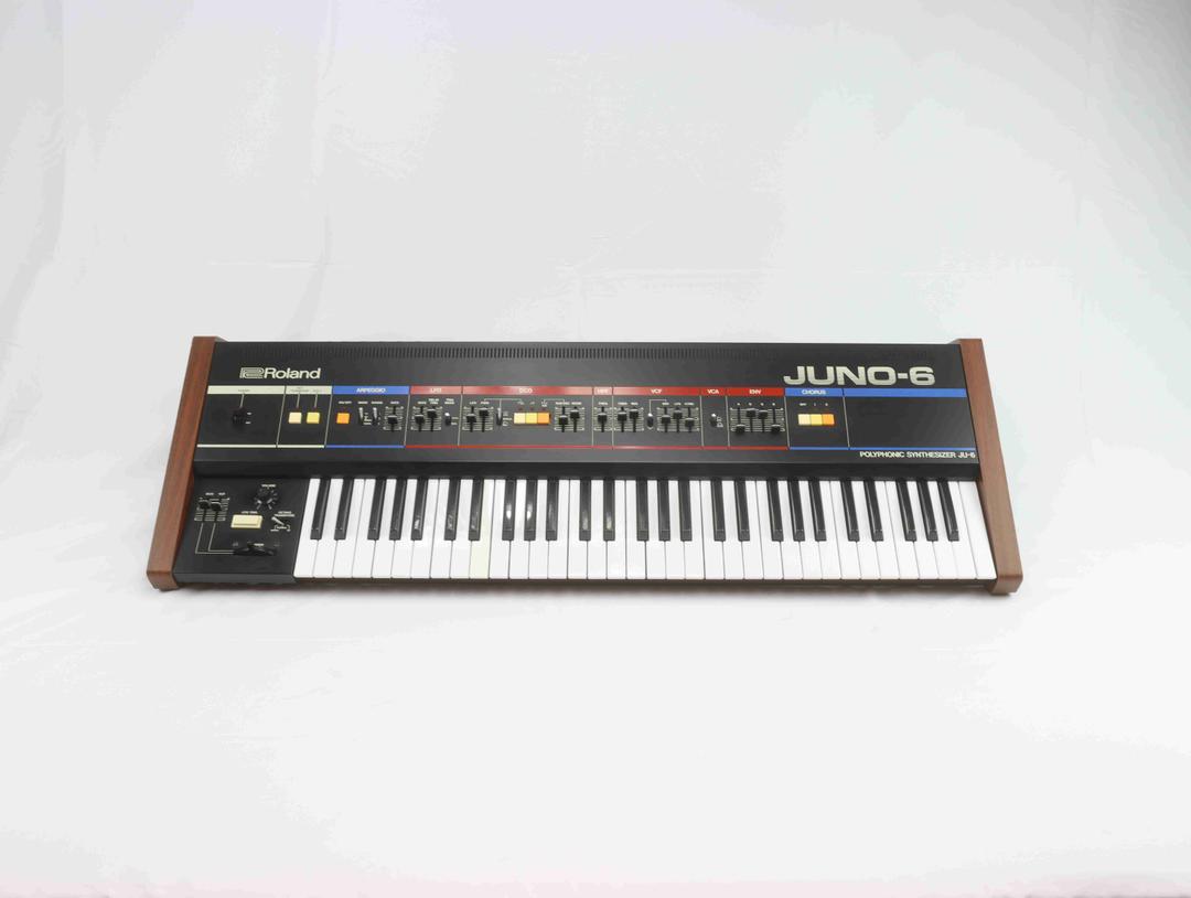 Roland -  Juno 6 Polyphonic Synthesizer