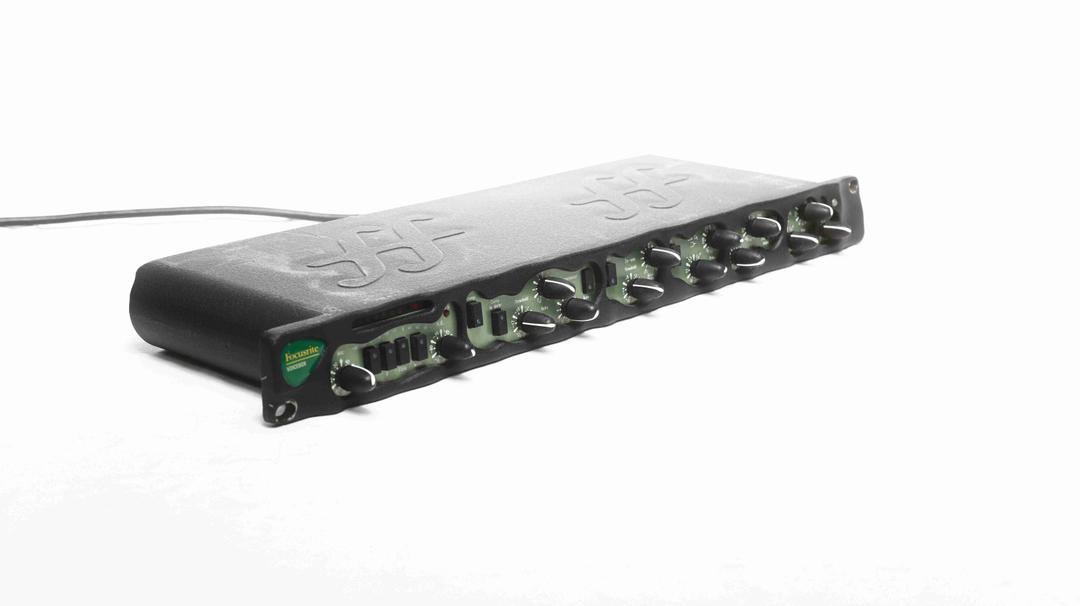 Focusrite -  Voicebox Vocal chain