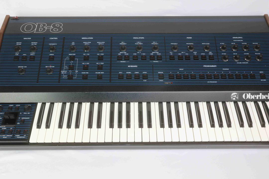 Oberheim -  OB-8