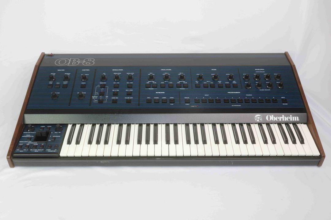 Oberheim -  OB-8