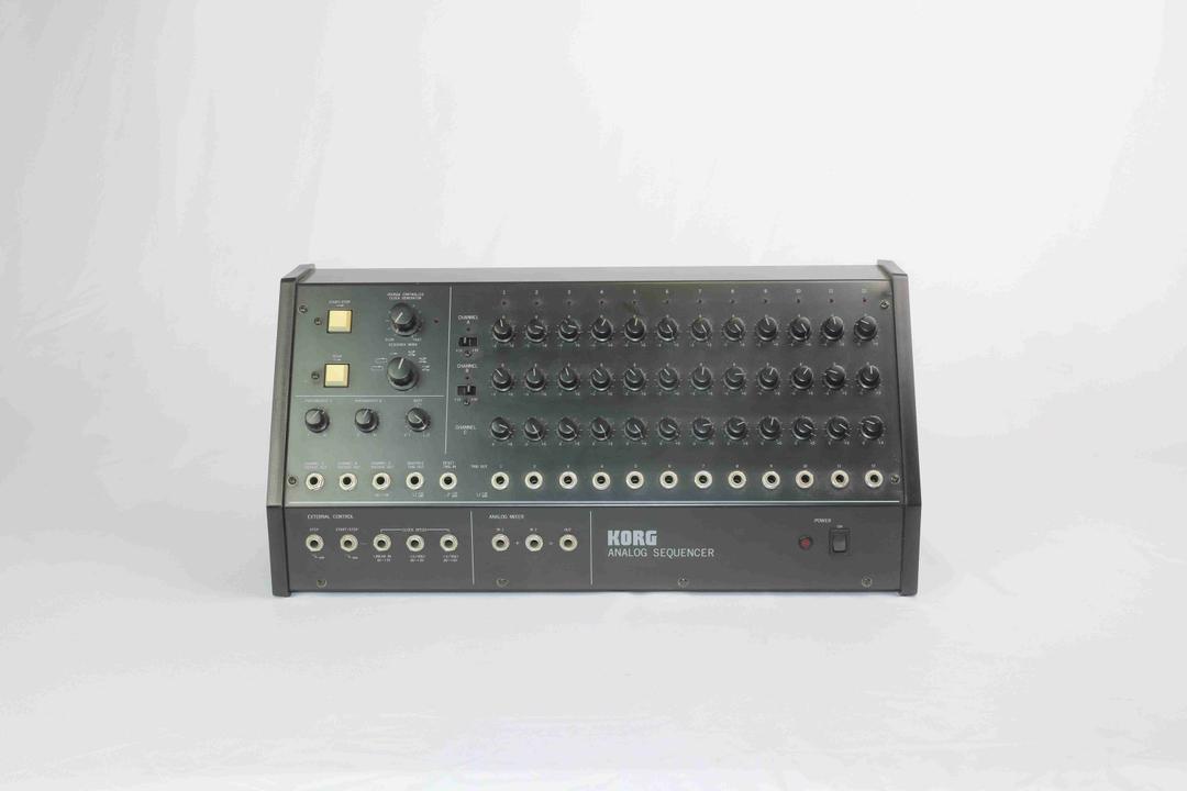 Korg -  SQ-10 Analog Sequencer