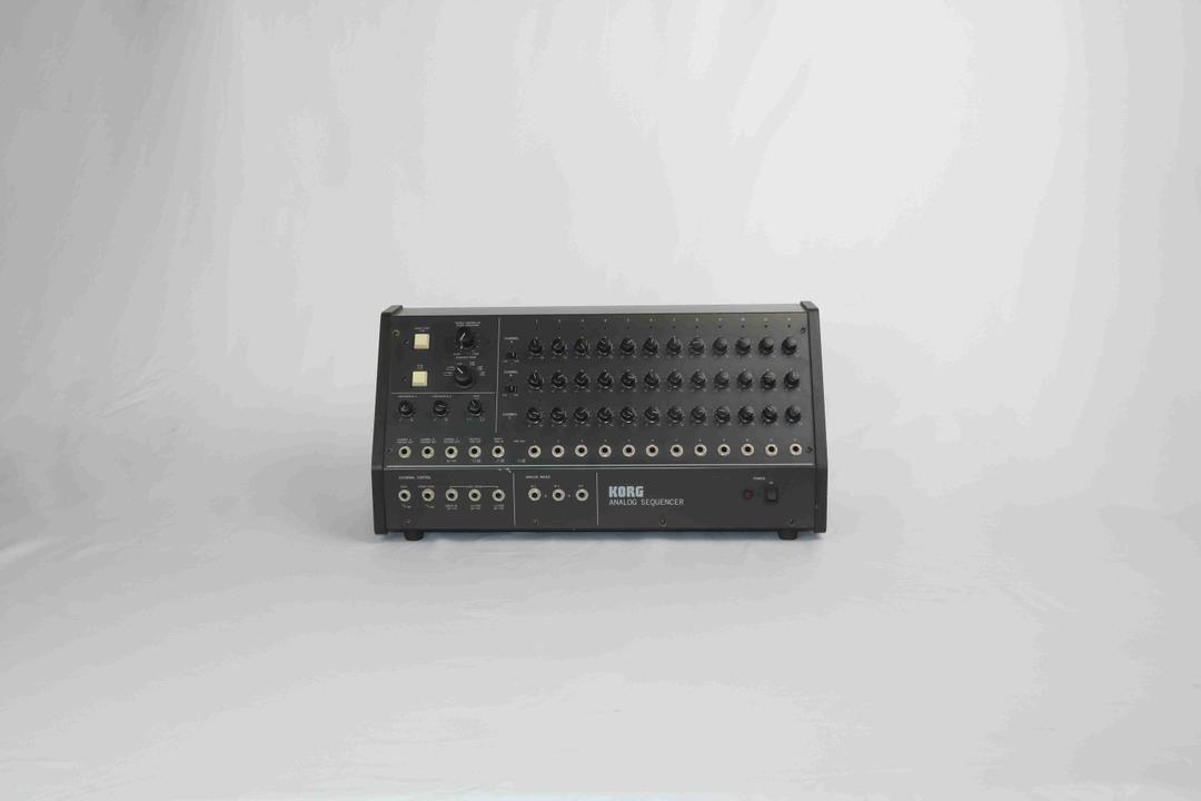 Korg -  SQ-10 Analog Sequencer