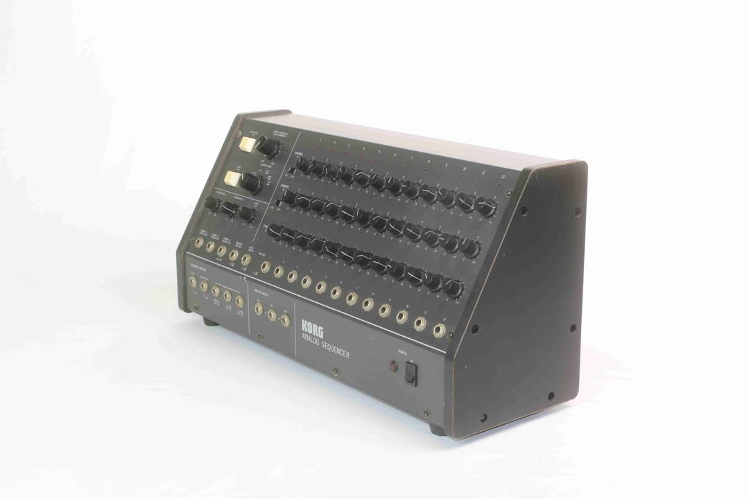 Korg -  SQ-10 Analog Sequencer