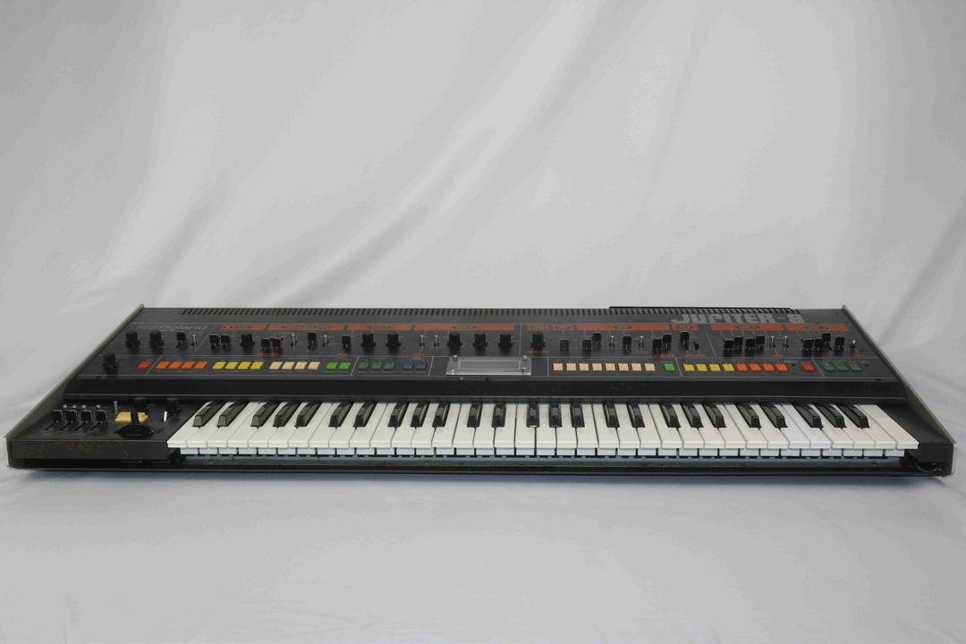 Roland -  Jupiter 8 JP-8