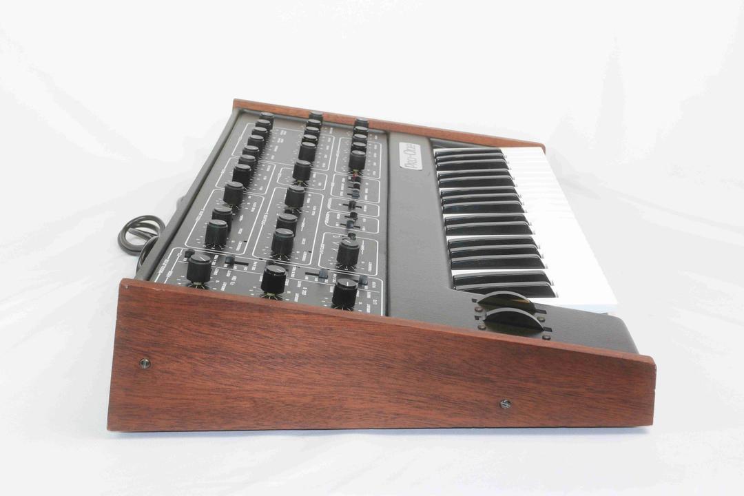 Sequential Circuits - Pro One (upgraded)