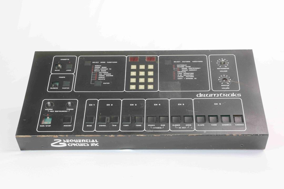 Sequential Circuits -  Drumtraks
