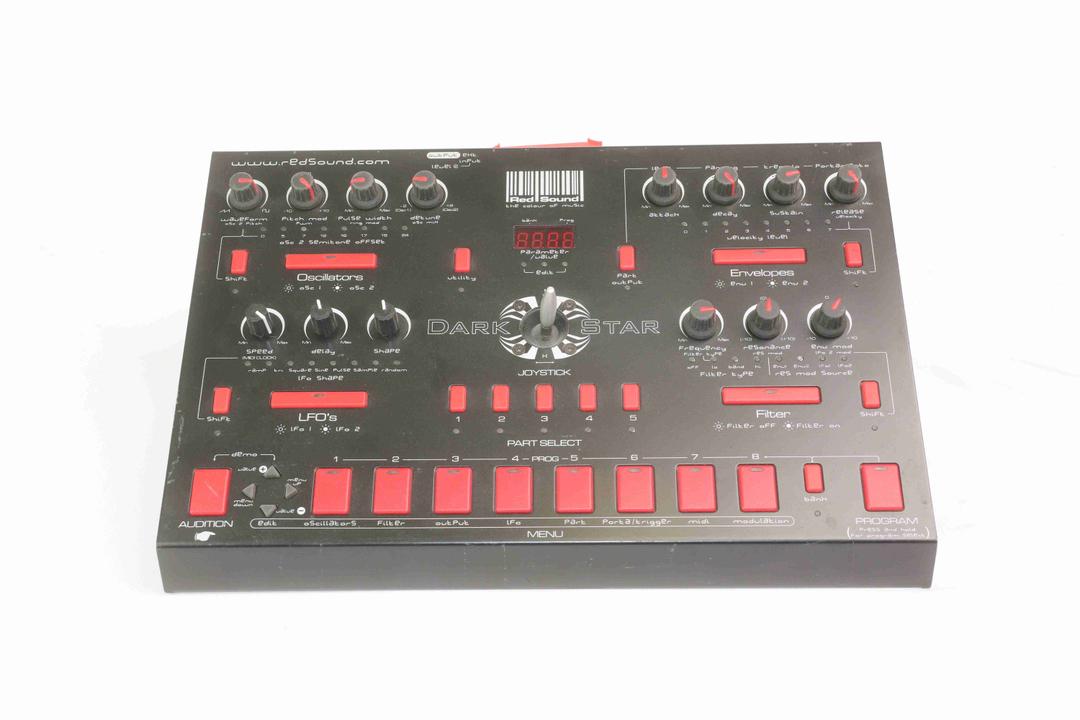 RED Sound -  DarkStar Polyphonic Synth