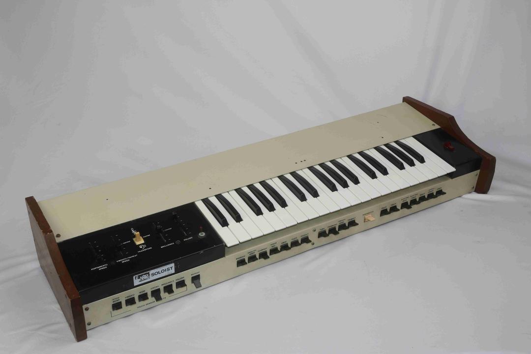 ARP -  Soloist
