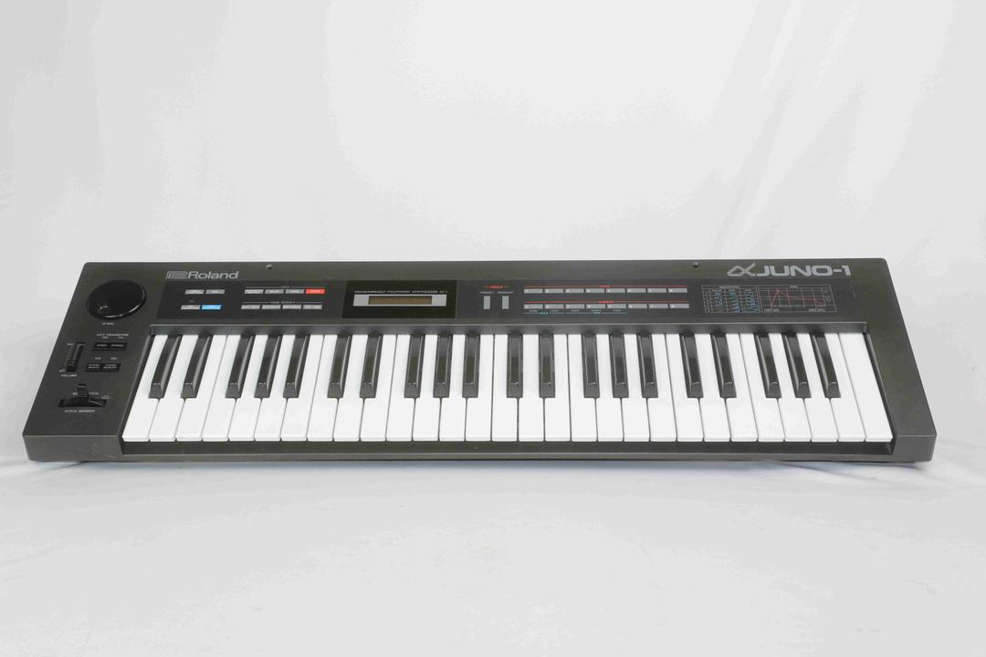 Roland -  Alpha Juno 1