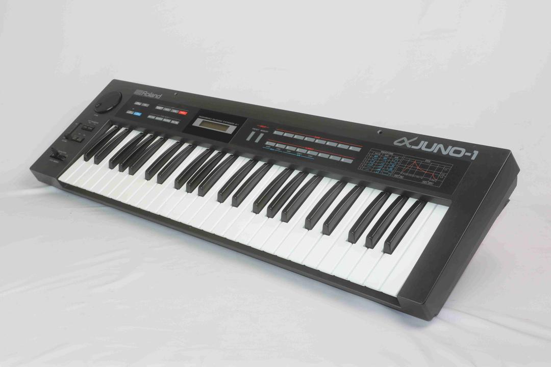 Roland -  Alpha Juno 1