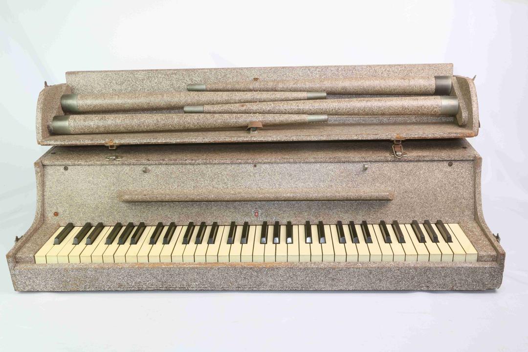 Wurlitzer -  Electric Piano Model 112